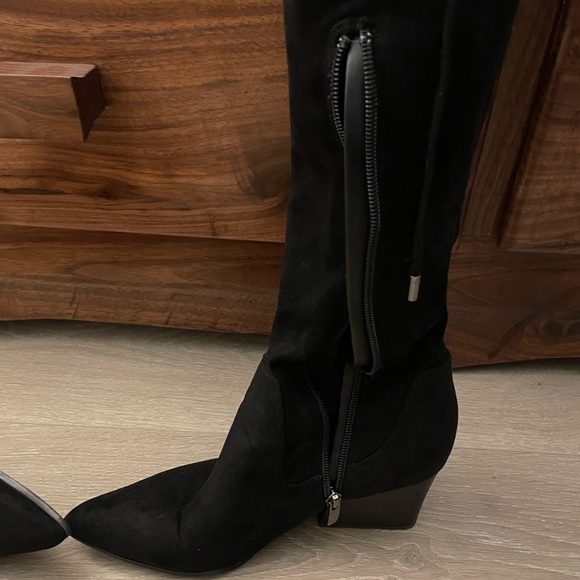 Kendall and Kylie Fedra Boots - Picture 4 of 7